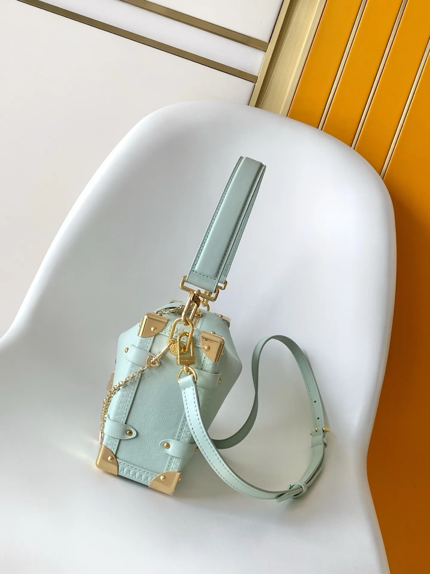 All Categories Official Website "Brand Women's Bags" Women's Bags 💙 LV 2026 New LV Crossbody Bag