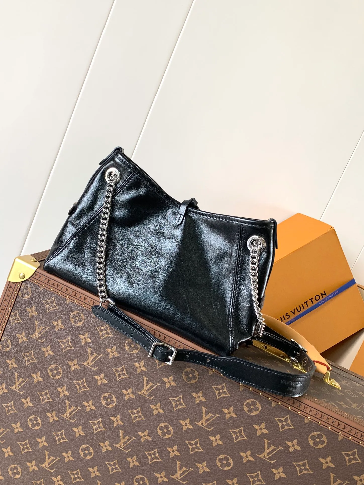 All Categories Official Website "Brand Women's Bags" Women's Bags 💙 LV 2026 New LV Crossbody Bag