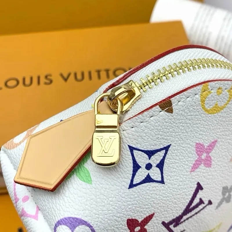 All Categories Official Website "Brand Women's Bags" Women's Bags 💙 LV 2026 New LV Cosmetic Bag
