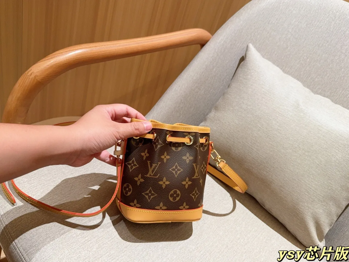 All Categories Official Website "Brand Women's Bags" Women's Bags 💙 LV 2025 New LV Bucket Bag
