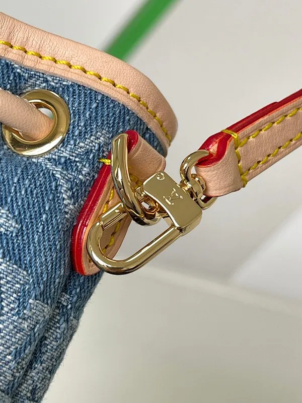 All Categories Official Website "Brand Women's Bags" Women's Bags 💙 LV 2026 New LV Crossbody Bag