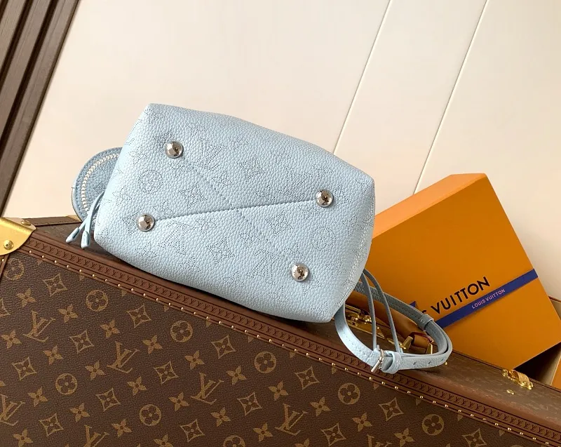 All Categories Official Website "Brand Women's Bags" Women's Bags 💙 LV 2026 New LV Crossbody Bag