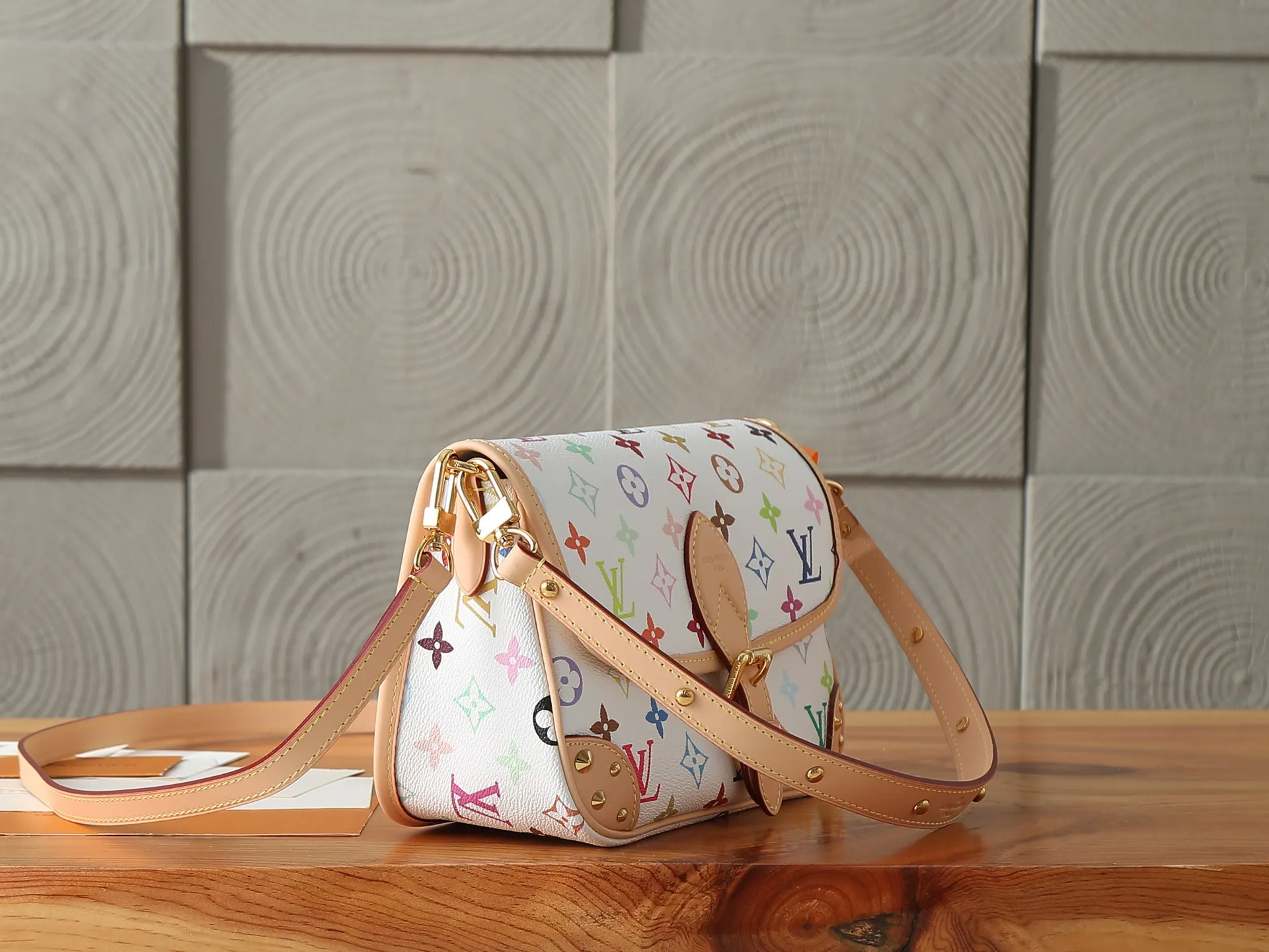 All Categories Official Website "Brand Women's Bags" Women's Bags 💙 LV LV 2026 New Crossbody Shoulder Bag