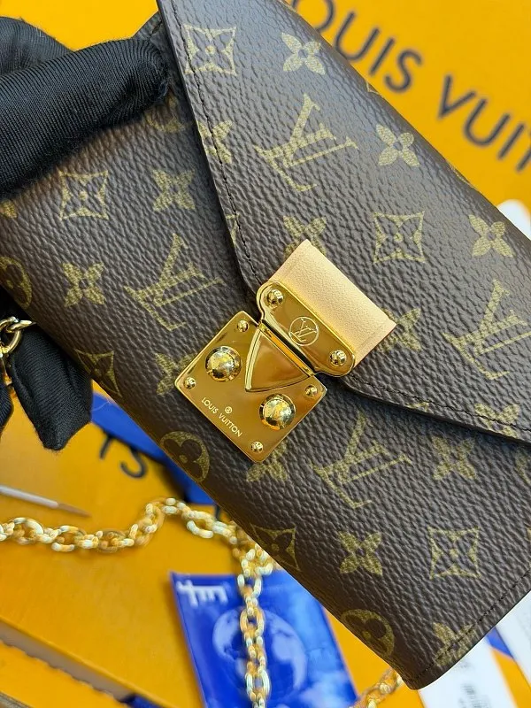 All Categories Official Website "Brand Women's Bags" Women's Bags 💙 LV 2026 New LV Crossbody Bag