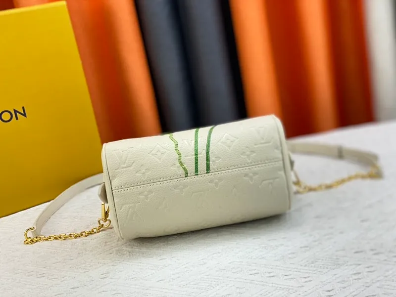 All Categories Official Website "Brand Women's Bags" Women's Bags 💙 LV 2023 New LV Crossbody Bag