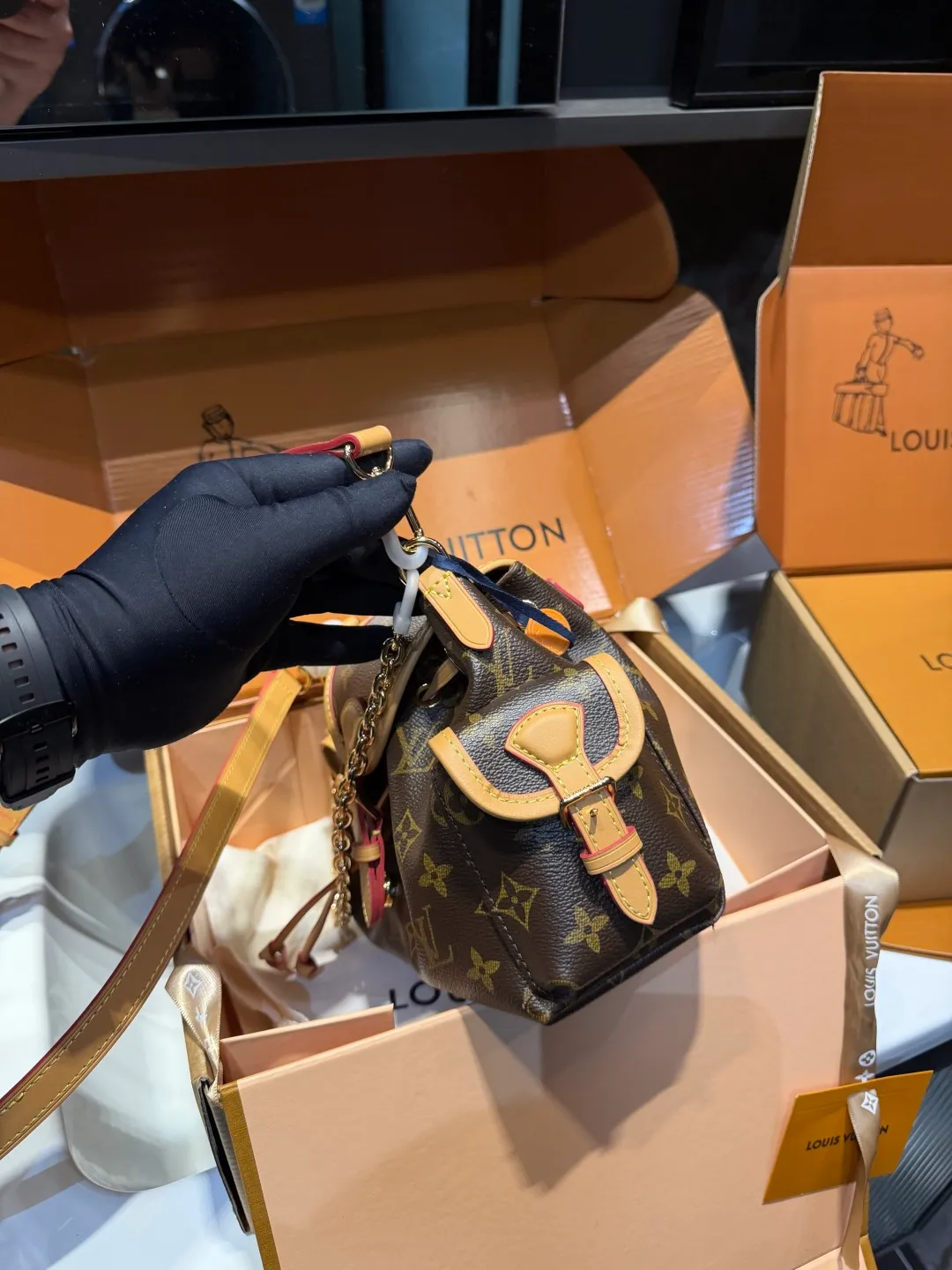 All Categories Official Website "Brand Women's Bags" Women's Bags 💙 LV 2025 New LV Crossbody Bag