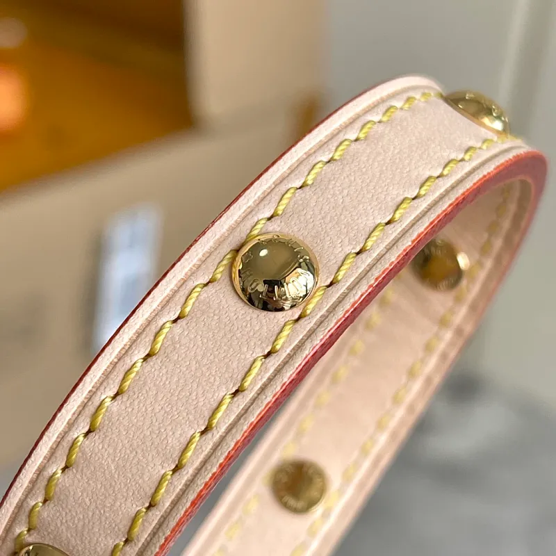 All Categories Official Website "Brand Women's Bags" Women's Bags 💙 LV LV 2026 New Crossbody Shoulder Bag