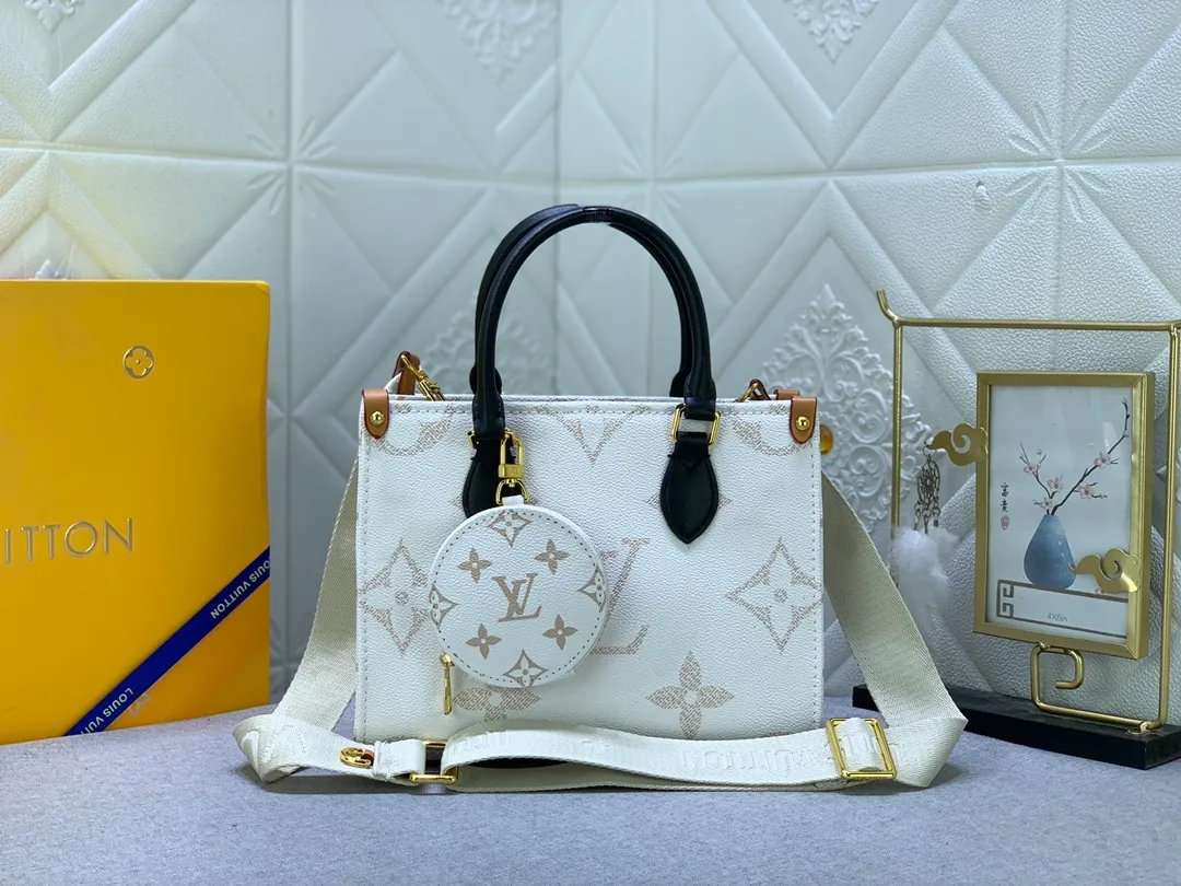 All Categories Official Website "Brand Women's Bags" Women's Bags 💙 LV 2024 New LV Crossbody Bag