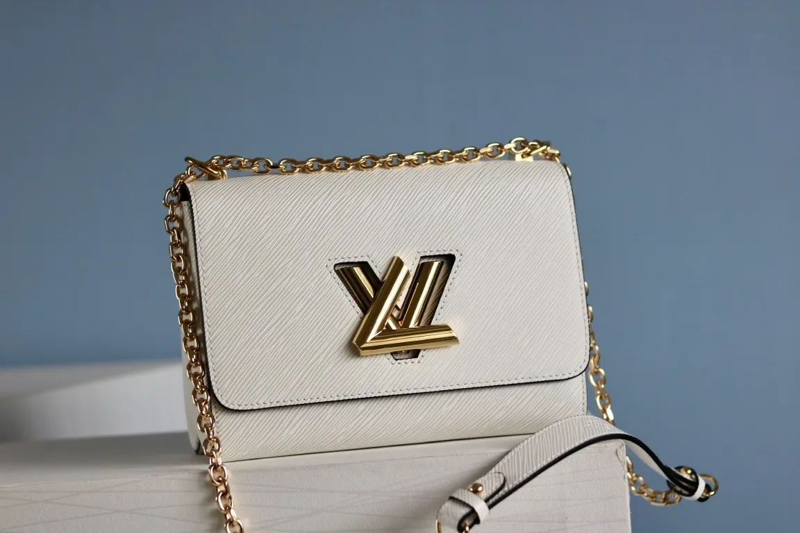 All Categories Official Website "Brand Women's Bags" Women's Bags 💙 LV 2023 New LV Crossbody Bag