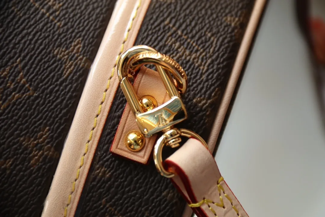 All categories Official website "Brand Women's Bags" Women's Bags 💙 LV replica LV, fine imitation LV bags, LV shoulder bags, 2023 official latest version LV crossbody bag, bag factory, original material, size: 7.5-16.5-7.5CM