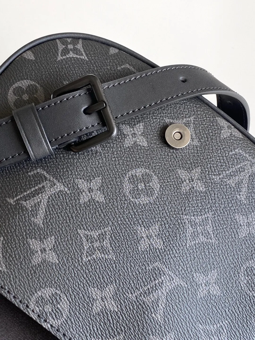 All Categories Official Website "Brand Women's Bags" Women's Bags 💙 LV 2025 New LV Crossbody Bag