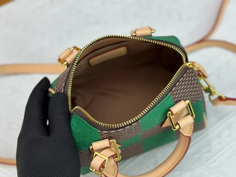 All Categories Official Website "Brand Women's Bags" Women's Bags 💙 LV 2024 New LV Crossbody Bag