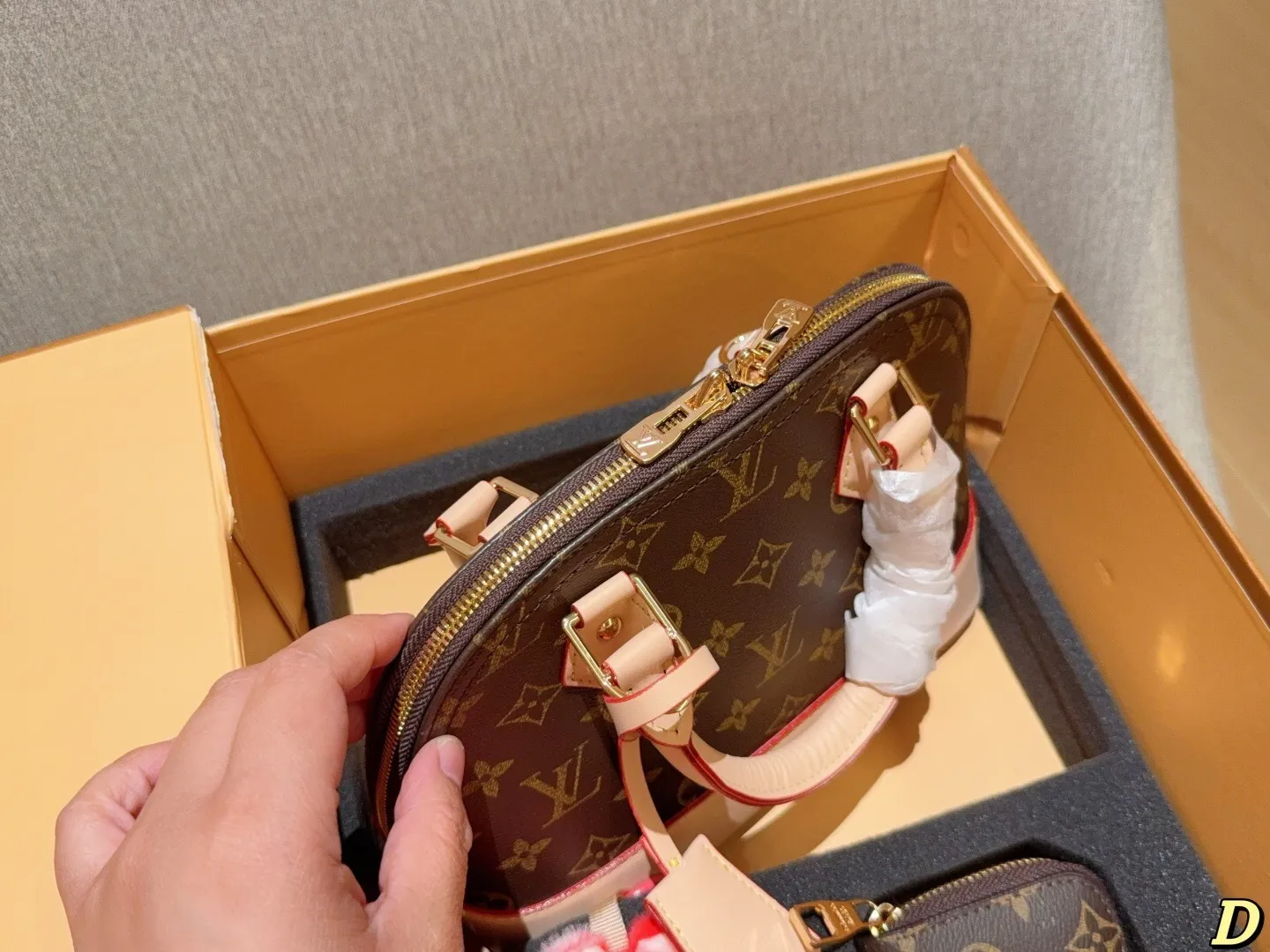 All Categories Official Website "Brand Women's Bags" Women's Bags 💙 LV 2025 New LV Set Classic Shell Bag