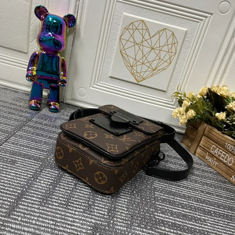 All Categories Official Website "Brand Women's Bags" Women's Bags 💙 LV 2023 New LV Crossbody Bag