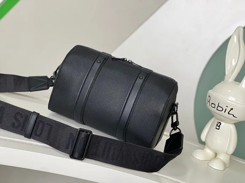 All Categories Official Website "Brand Women's Bags" Women's Bags 💙 LV 2026 New LV Crossbody Bag