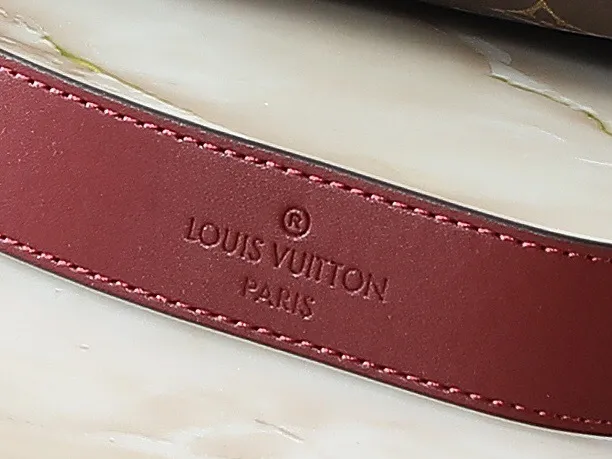 All Categories Official Website "Brand Women's Bags" Women's Bags 💙 LV 2025 New LV Crossbody Bag