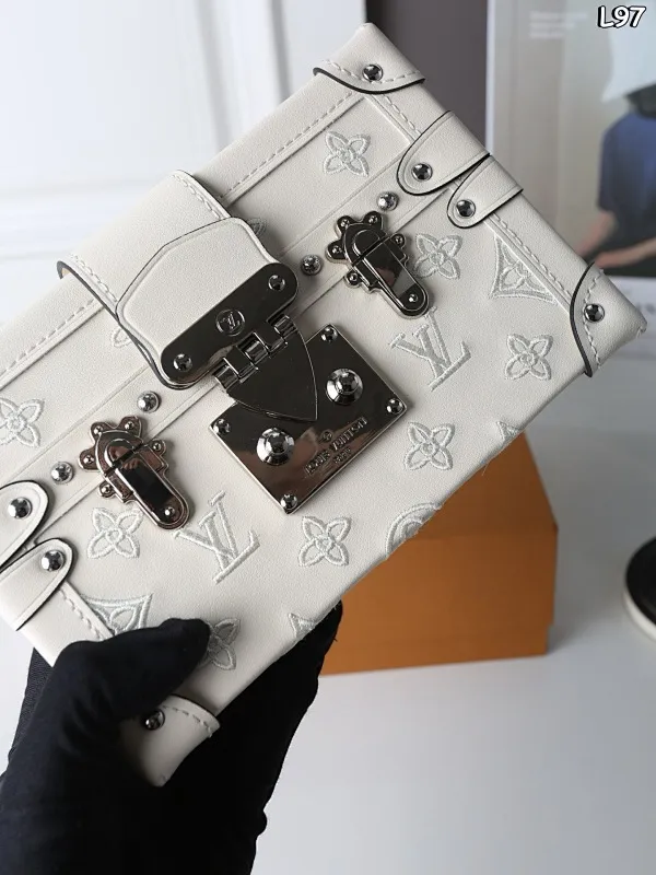 All Categories Official Website "Brand Women's Bags" Women's Bags 💙 LV 2025 New LV Crossbody Bag
