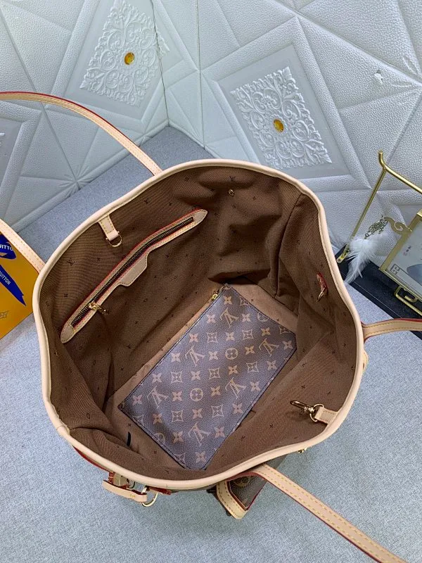 All Categories Official Website "Brand Women's Bags" Women's Bags 💙 LV upgraded original version [NEVERFULL Medium Handbag] (new silk screen shopping bag) The classic lines of the Never full MM handbag are made of colorful Monogram canvas and external front pockets, giving it a retro feel. Gold hardware - including pocket buckles - and leather