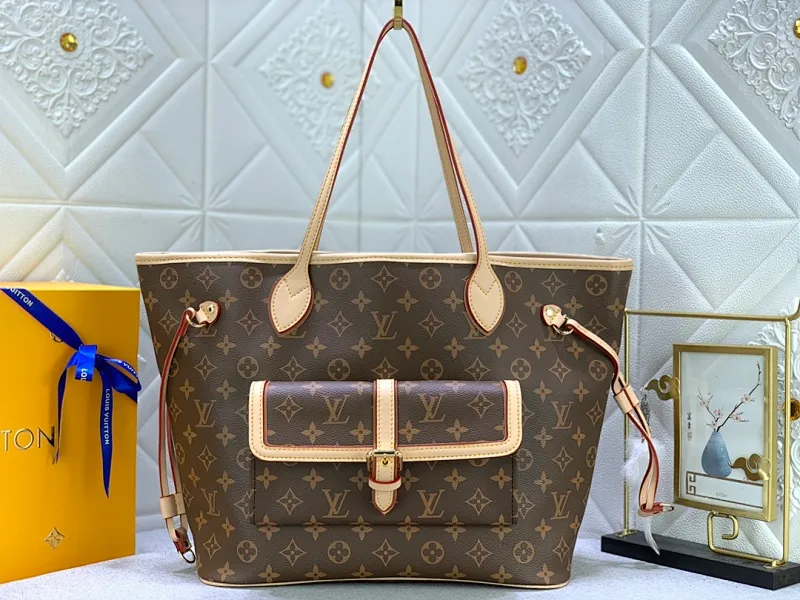 All Categories Official Website "Brand Women's Bags" Women's Bags 💙 LV upgraded original version [NEVERFULL Medium Handbag] (new silk screen shopping bag) The classic lines of the Never full MM handbag are made of colorful Monogram canvas and external front pockets, giving it a retro feel. Gold hardware - including pocket buckles - and leather