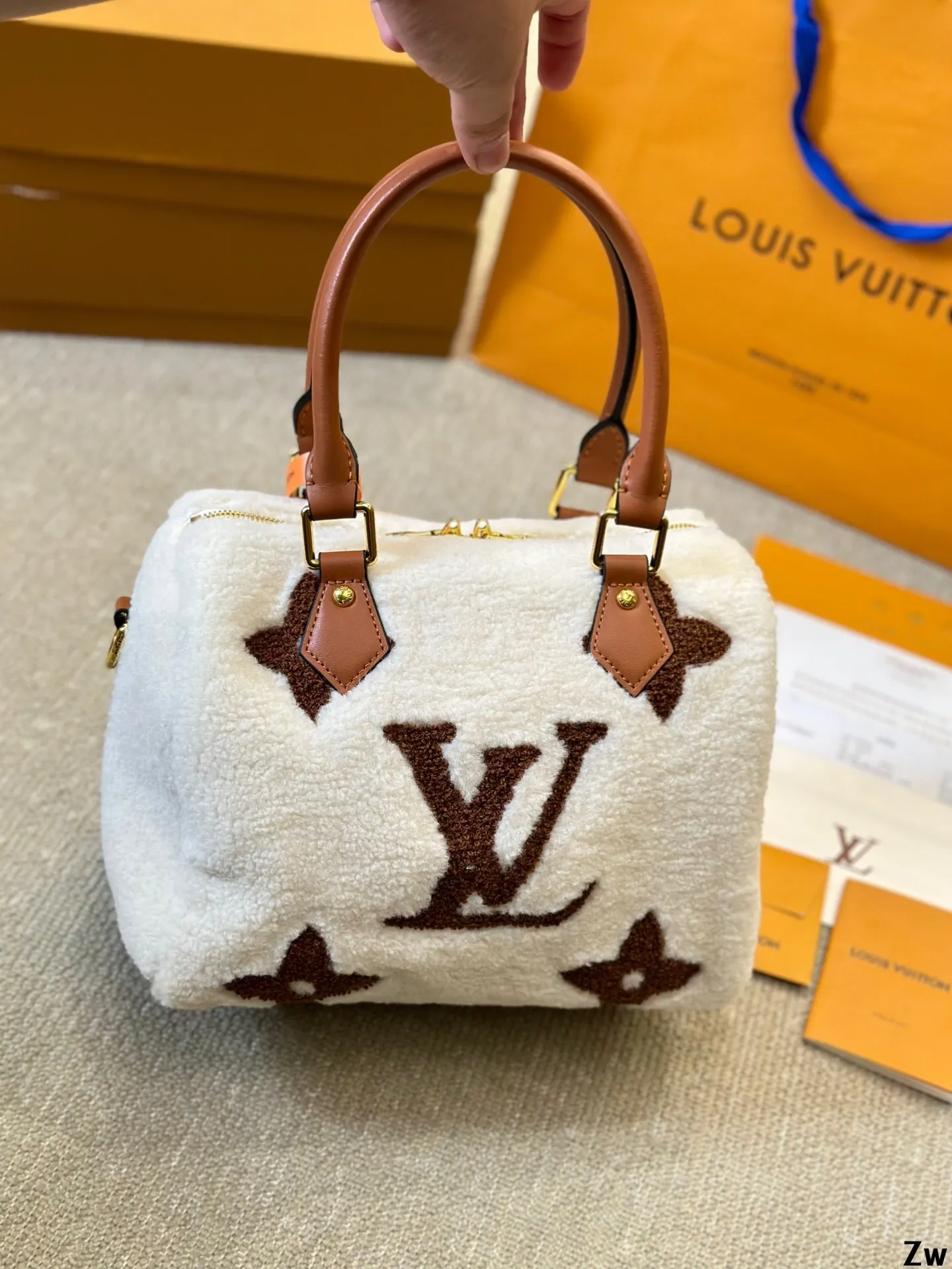 All Categories Official Website "Brand Women's Bags" Women's Bags 💙 LV 2024 Official Website New LV Crossbody Bags
