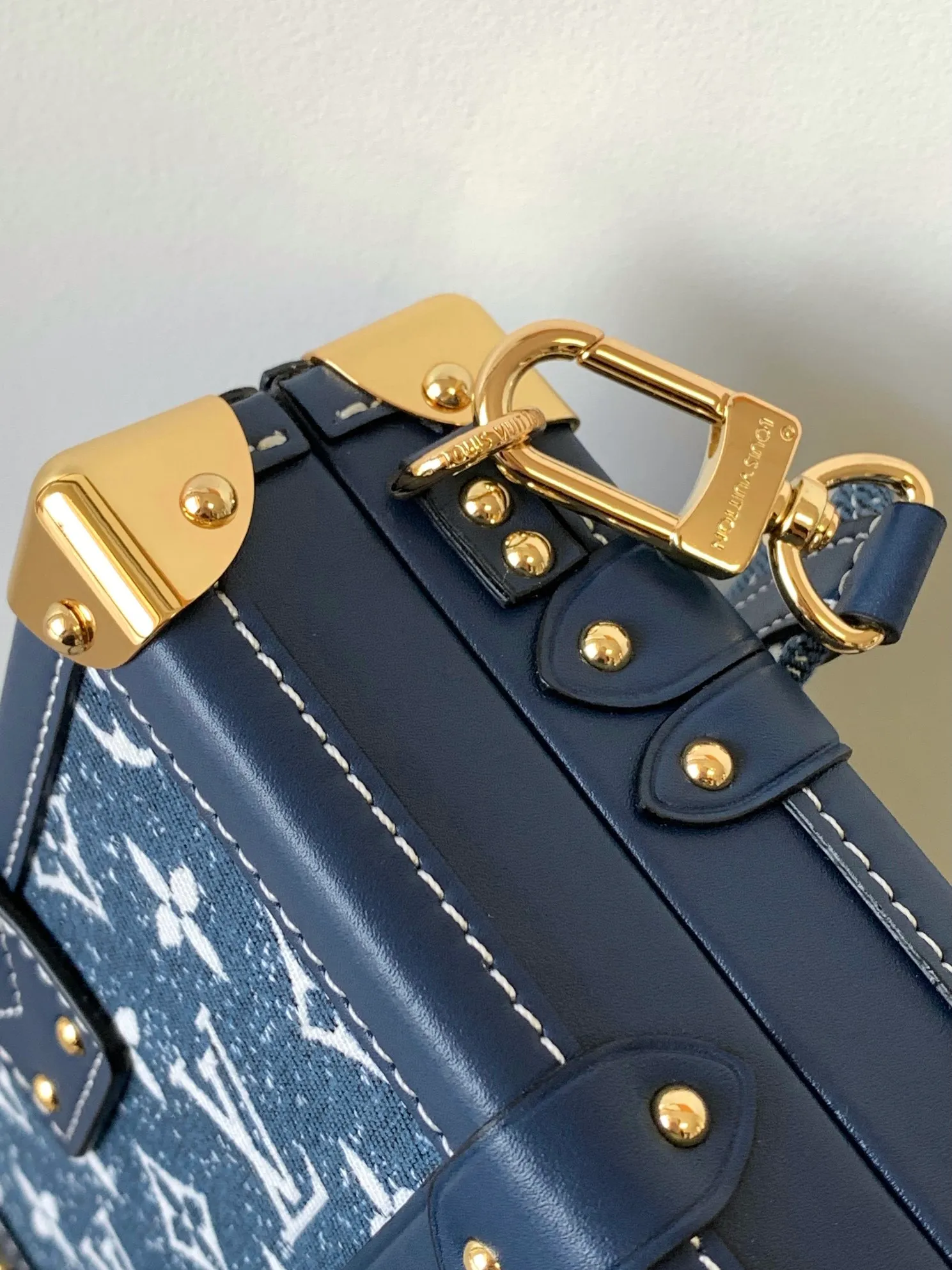 All categories Official website "Brand Women's Bags" Women's Bags 💙 LV replica LV, fine imitation LV bags, LV shoulder bags, 2023 official latest version LV cow leather crossbody bag, bag factory, original material, size: 20-12.5-6CM