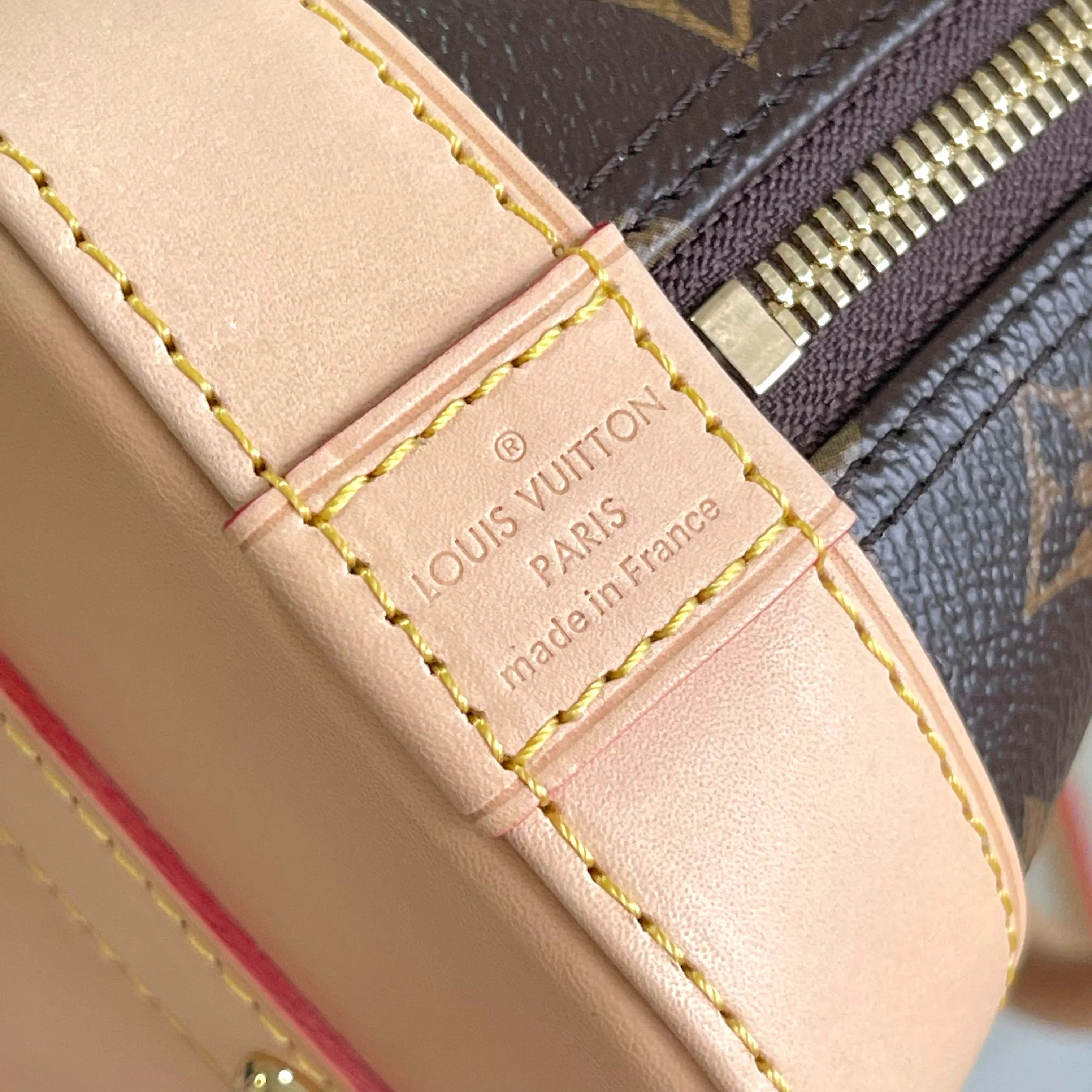 All Categories Official Website "Brand Women's Bags" Women's Bags 💙 LV LV 2026 New Crossbody Shoulder Bag