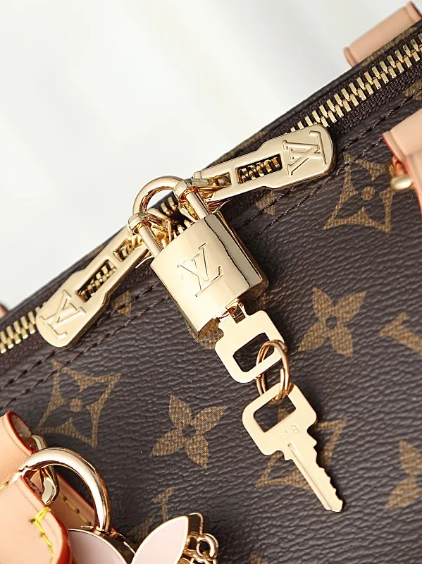 All Categories Official Website "Brand Women's Bags" Women's Bags 💙 LV 2026 Official Website New LV Crossbody Bag
