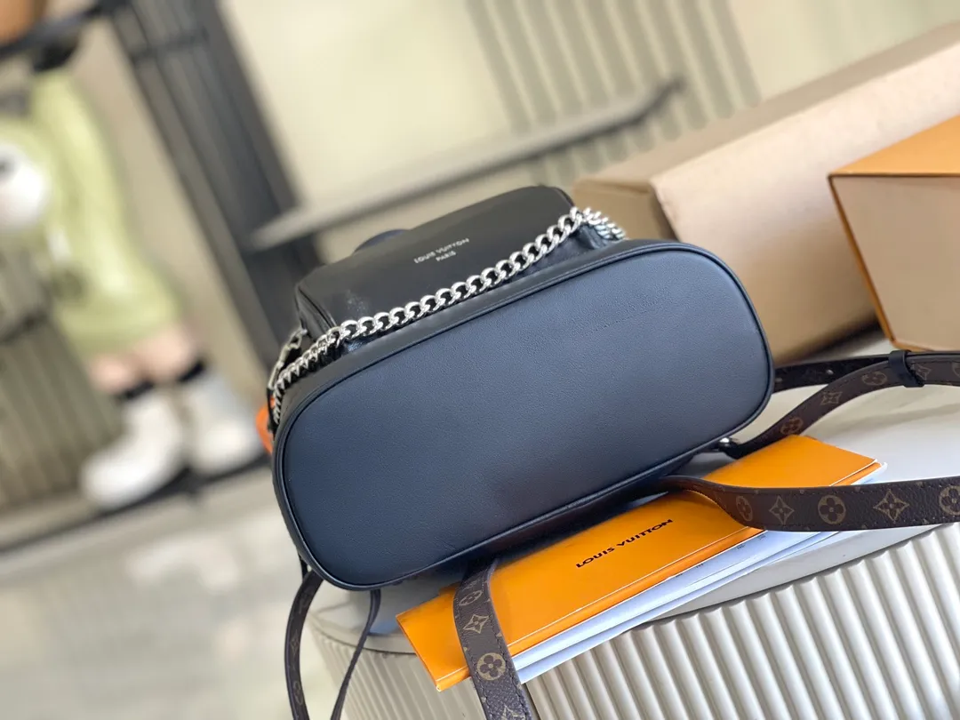 All categories 💚 Authentic bags 💚 LV 2026 counter same style backpack