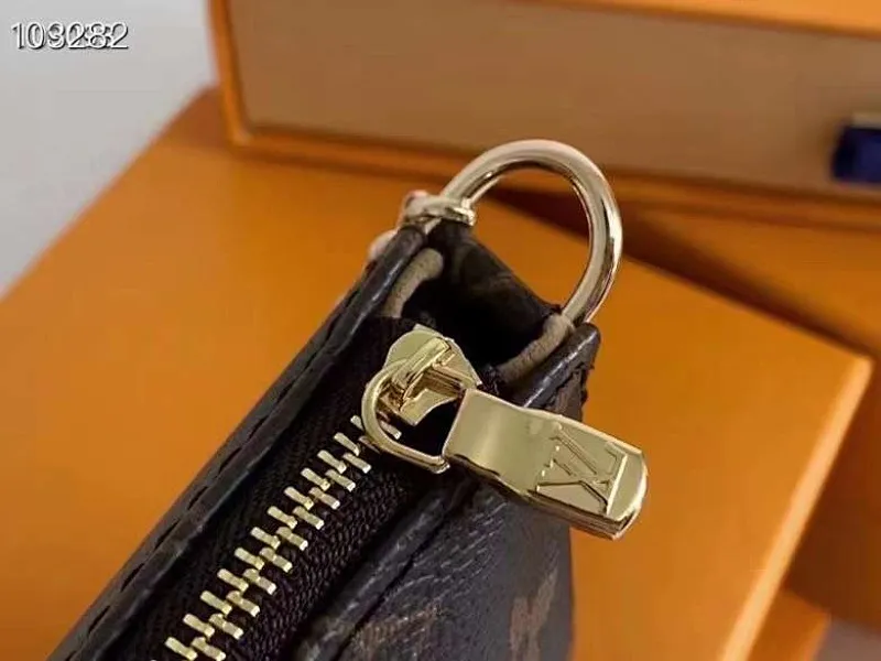 All Categories Official Website "Brand Women's Bags" Women's Bags 💙 LV 2025 New LV Crossbody Bag
