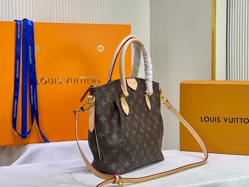 All categories Official website "Brand Women's Bags" Women's Bags 💙 LV 2022 official new LV handbag wholesale 58001800 High quality Size: 36-24-13CM
