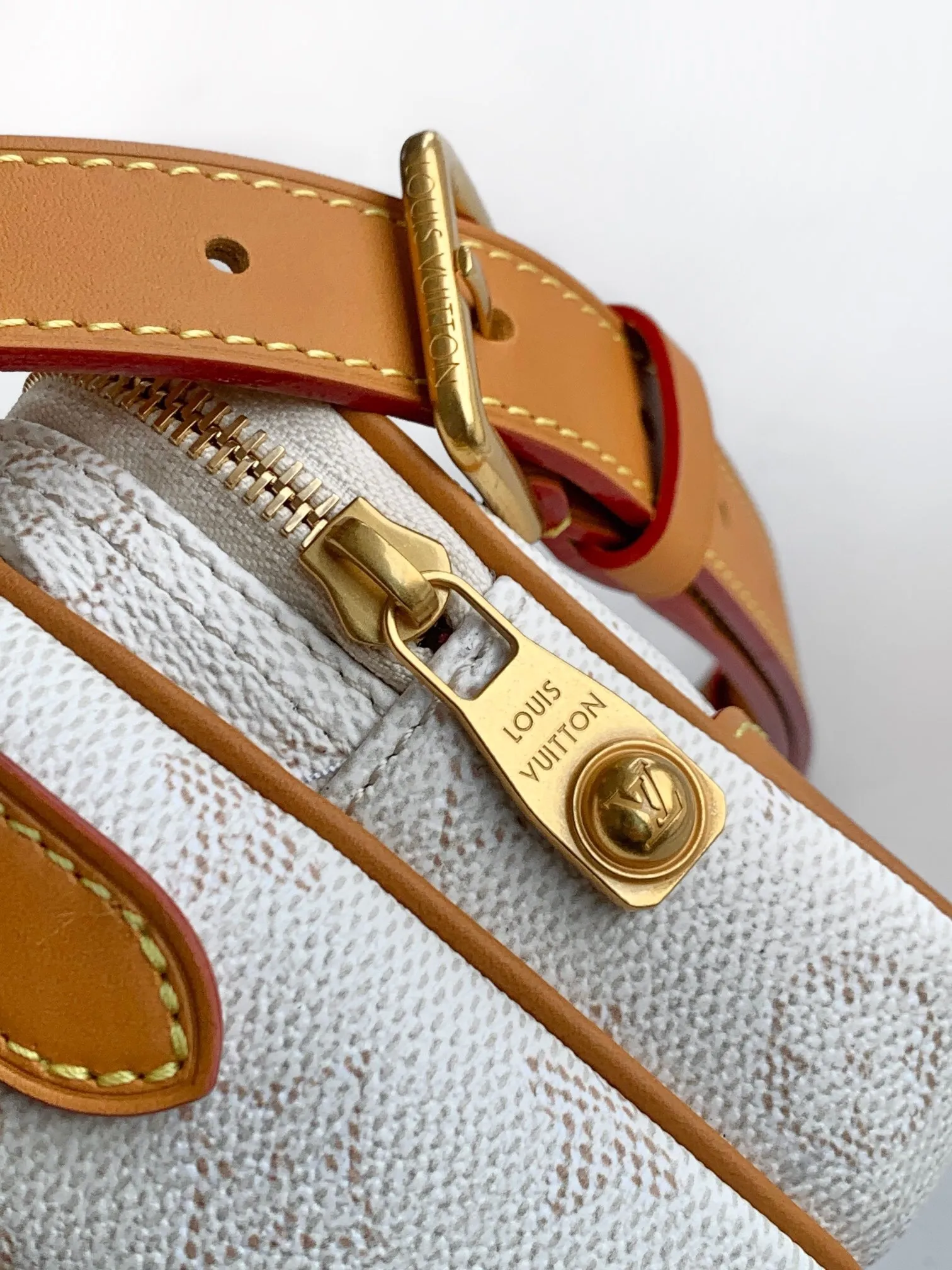 All Categories Official Website "Brand Women's Bags" Women's Bags 💙 LV 2025 New LV Crossbody Bag