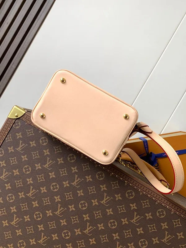 All Categories Official Website "Brand Women's Bags" Women's Bags 💙 LV 2025 New LV Crossbody Bag
