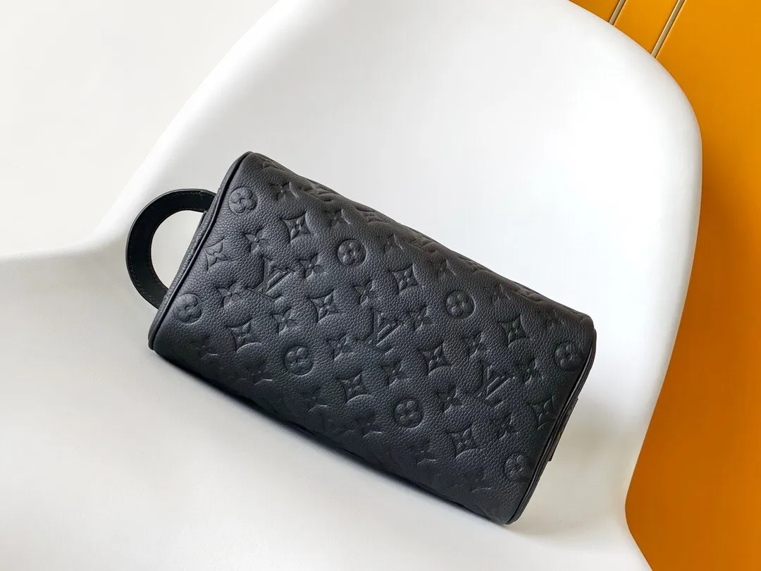 All Categories Official Website "Brand Women's Bags" Women's Bags 💙 LV 2025 New LV Cosmetic Bag