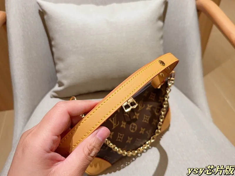 All categories Official website "Brand Women's Bags" Women's Bags 💙 LV 2025 new LV armpit bag