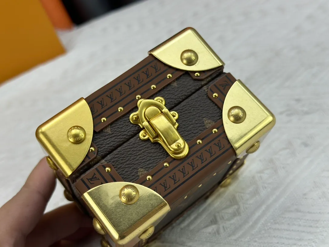 All Categories Official Website "Brand Women's Bags" Women's Bags 💙 LV 2024 Official Website New LV Hard Case