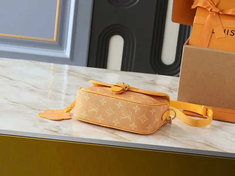 All Categories Official Website "Brand Women's Bags" Women's Bags 💙 LV 2025 New LV Crossbody Bag