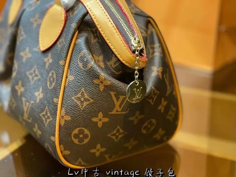 All categories Official website "Brand Women's Bags" Women's Bags 💙 LV fine imitation LV, high imitation LV bags, LV crossbody bags, 2023 official latest version LV handbags, LV bag factory, recommended bags, size: 27CM