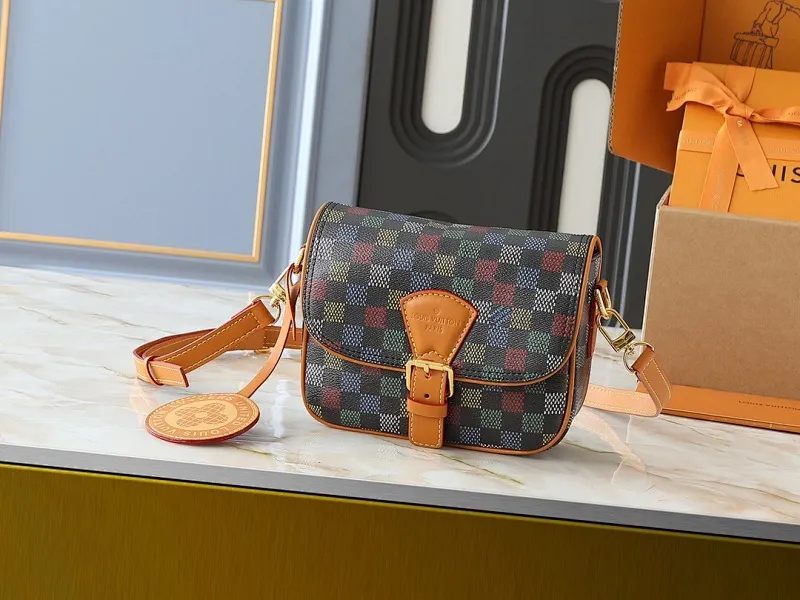 All Categories Official Website "Brand Women's Bags" Women's Bags 💙 LV 2025 New LV Crossbody Bag