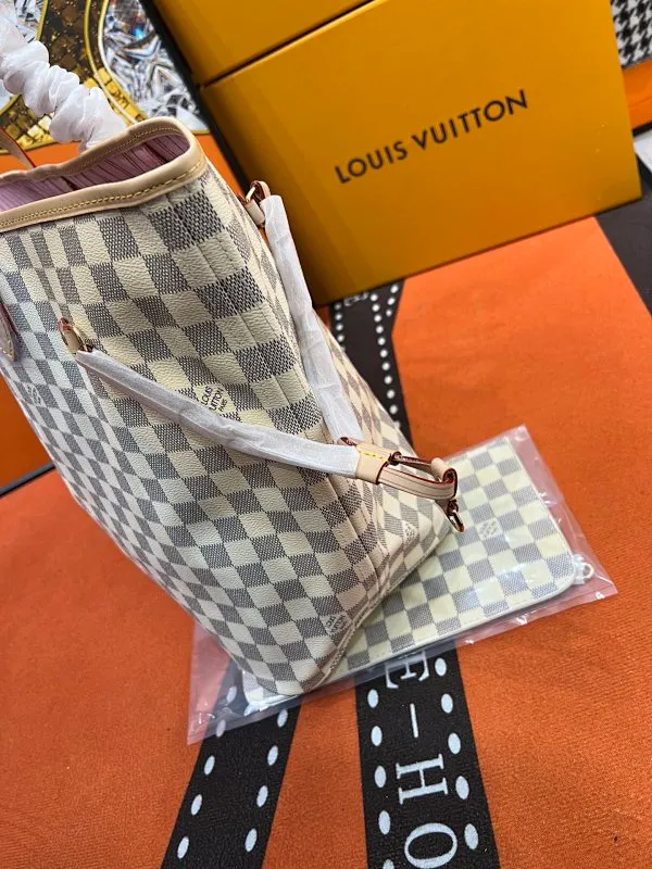 All categories Official website "Brand Women's Bags" Women's Bags 💙 LV 2022 official new LV handbag wholesale 58001500 High quality Size: 40-33-20 CM