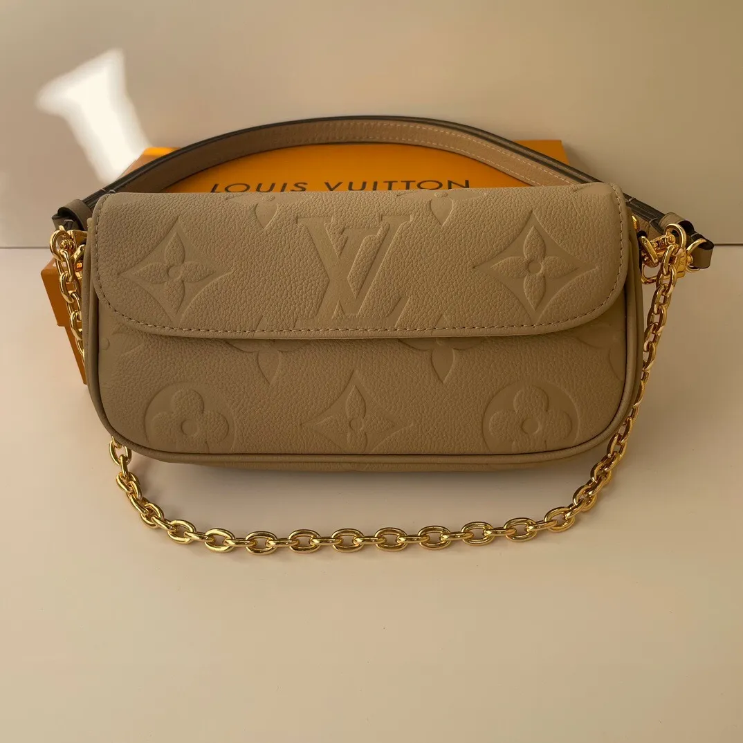 All Categories Official Website "Brand Women's Bags" Women's Bags 💙 LV 2024 New LV Crossbody Bag