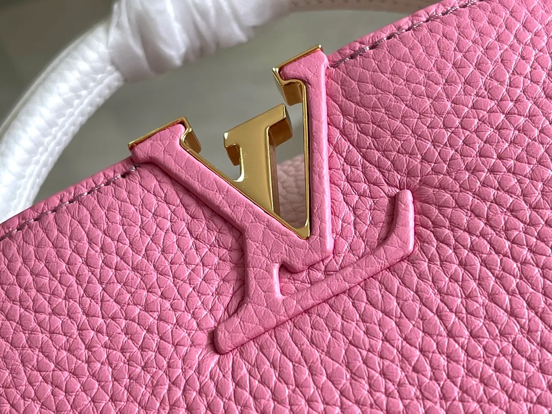 All Categories 💚 Authentic Grade Bags 💚 LV 2026 New LV Top Replica Crossbody Shoulder Bag