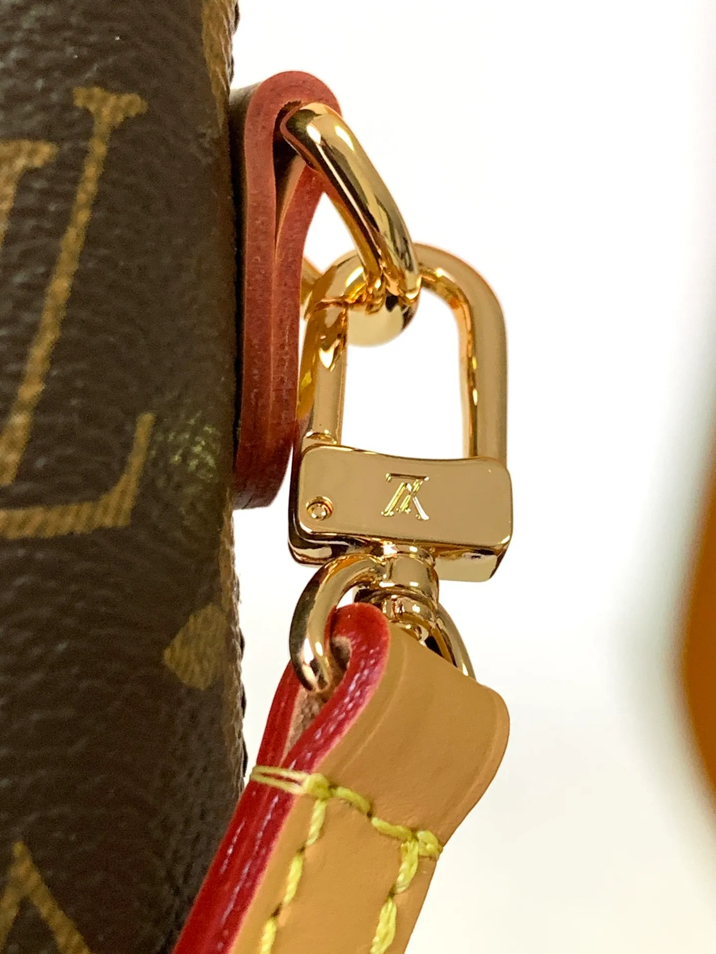 All categories Official website "Brand Women's Bags" Women's Bags 💙 LV replica LV, fine imitation LV bags, LV shoulder bags, 2023 official latest version LV bucket bag, bag factory, original material, size: 14.5-18-6.5CM