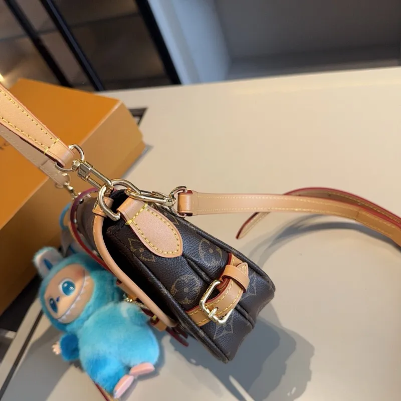 All Categories Official Website "Brand Women's Bags" Women's Bags 💙 LV 2025 New LV Crossbody Bag