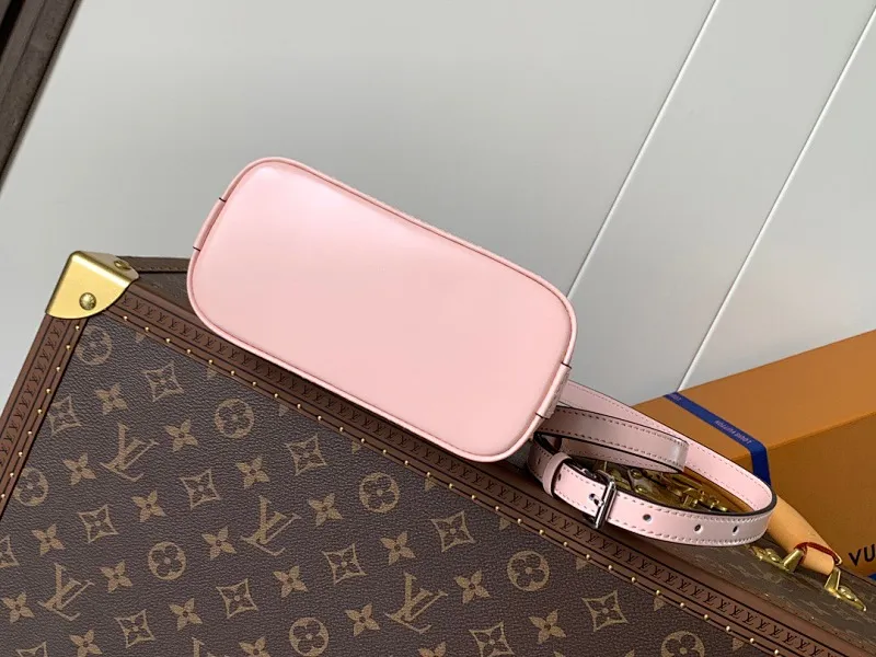 All Categories Official Website "Brand Women's Bags" Women's Bags 💙 LV 2025 New LV Crossbody Bag