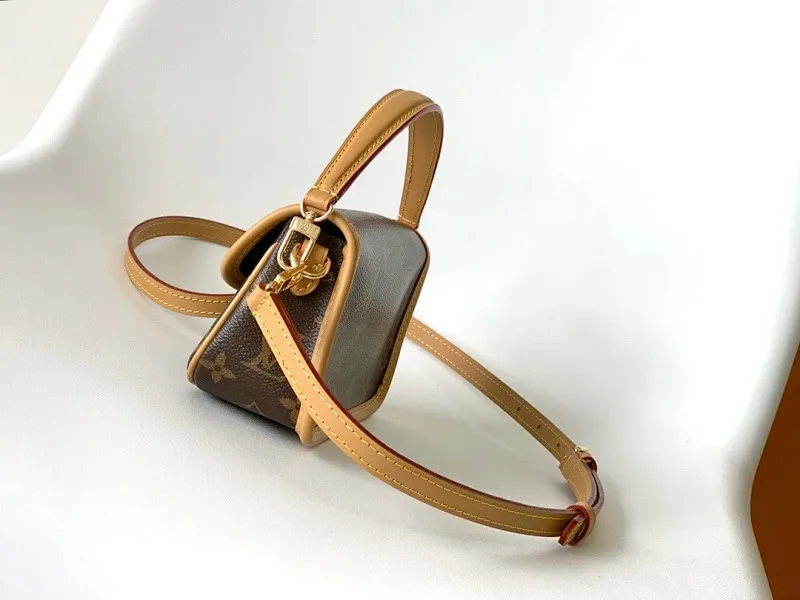 All Categories Official Website "Brand Women's Bags" Women's Bags 💙 LV 2025 New LV Crossbody Bag