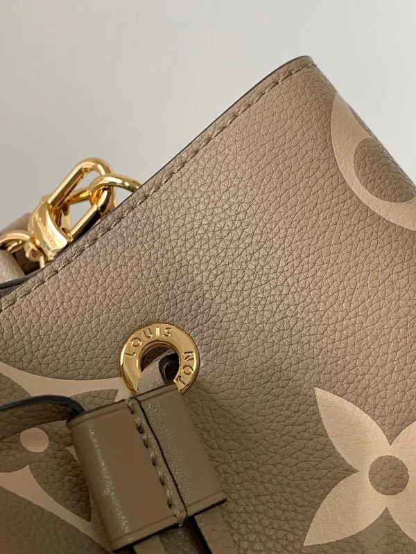 All Categories Official Website "Brand Women's Bags" Women's Bags 💙 LV 2025 New LV Crossbody Bag