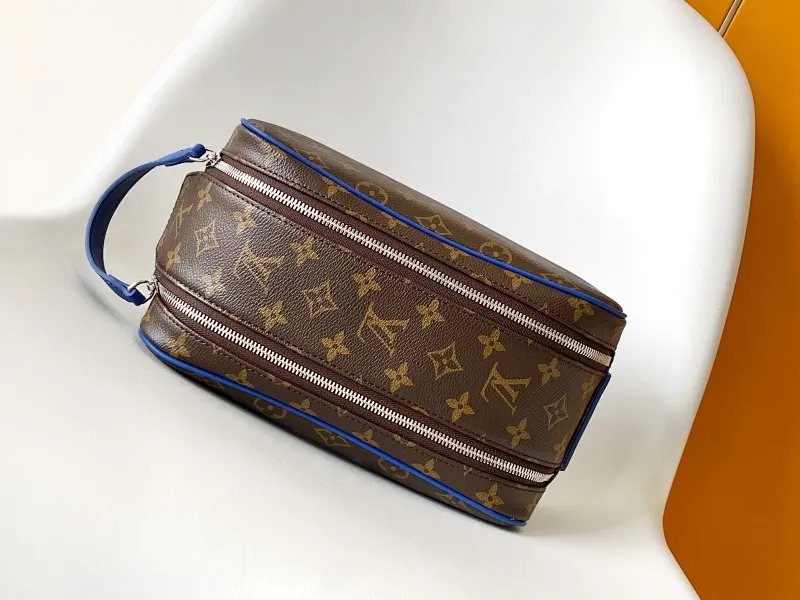 All Categories Official Website "Brand Women's Bags" Women's Bags 💙 LV 2025 New LV Cosmetic Bag