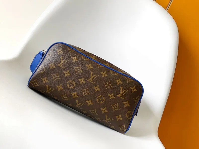 All Categories Official Website "Brand Women's Bags" Women's Bags 💙 LV 2025 New LV Cosmetic Bag