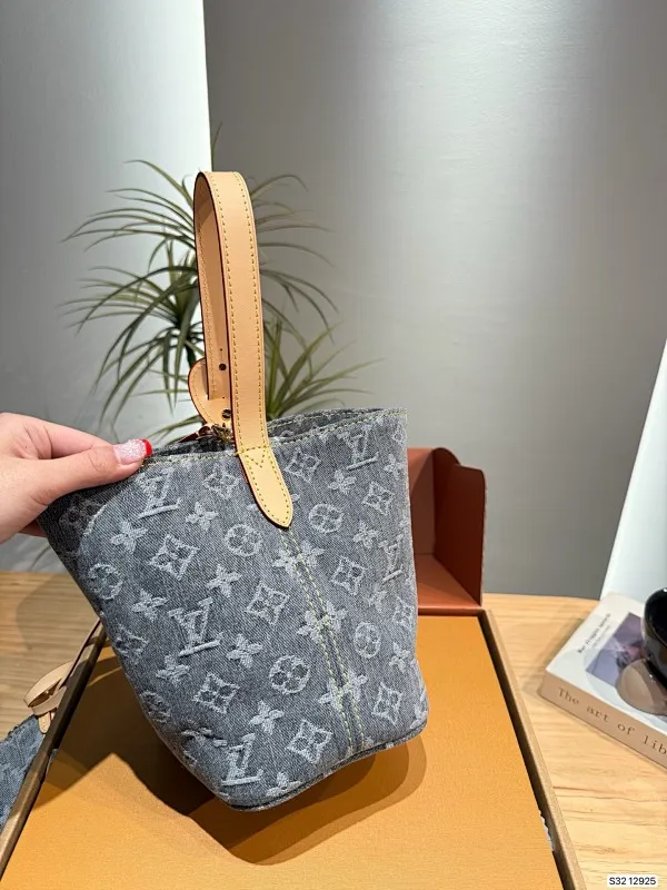 All Categories Official Website "Brand Women's Bags" Women's Bags 💙 LV 2025 New LV Bucket Bag