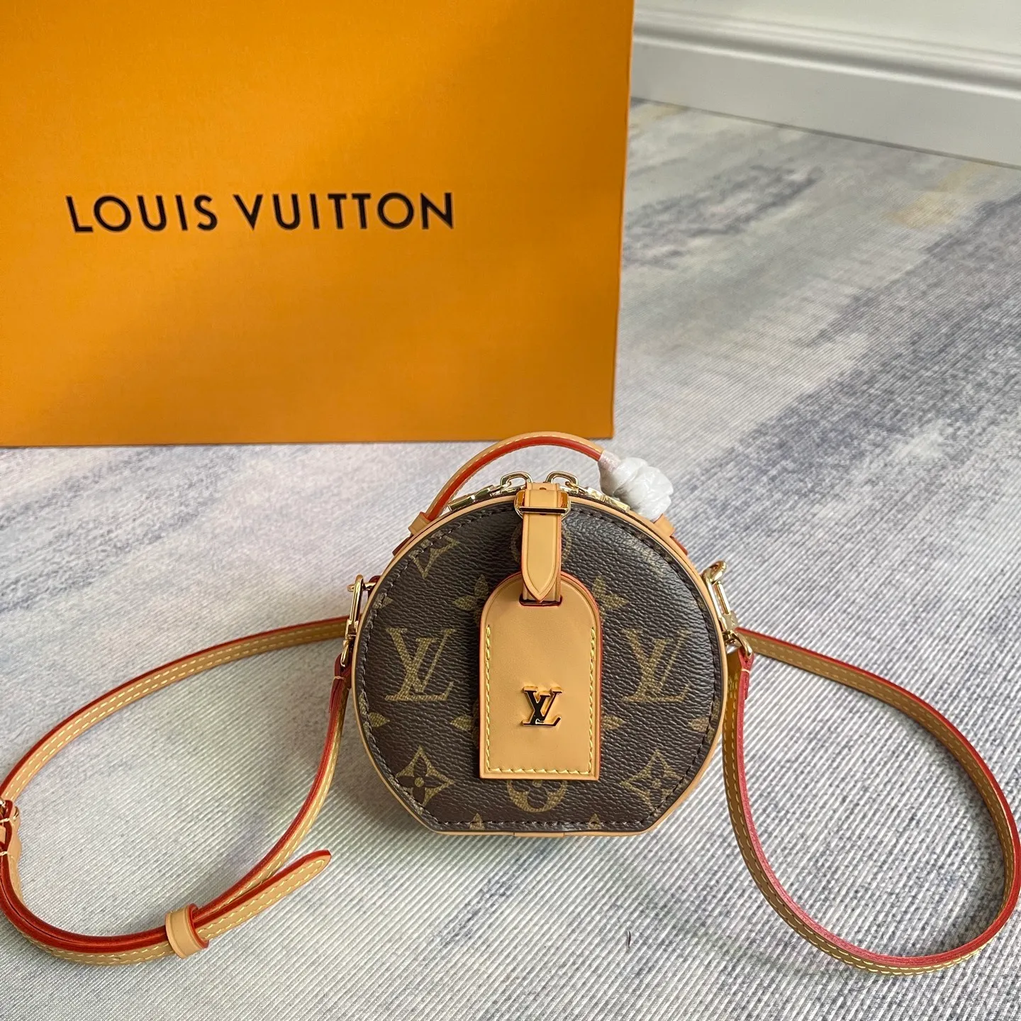 All Categories Official Website "Brand Women's Bags" Women's Bags 💙 LV 2026 New LV Crossbody Bag